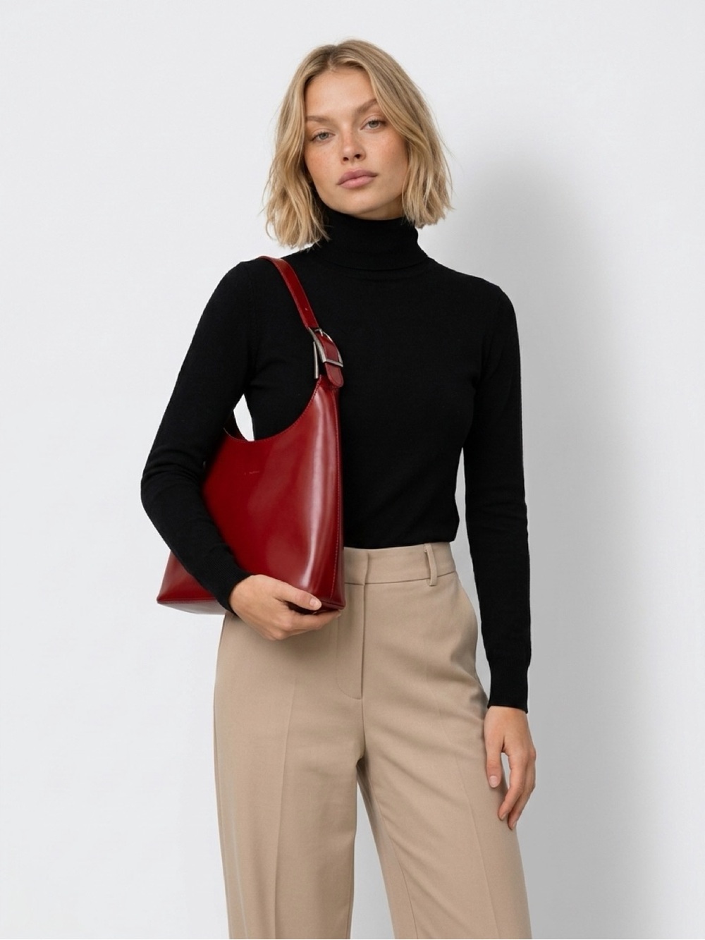 Red Leather Italian Shoulder Bag - Women's Classic Hobo made in Florence - Picture 3 of 10